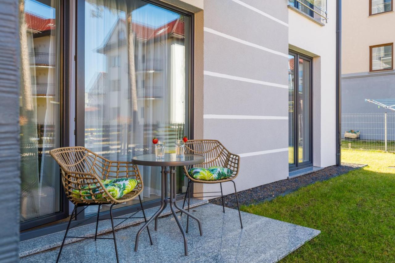 Apartment With Parking 500 M From The Sea By Noclegi Renters Miedzywodzie Ngoại thất bức ảnh