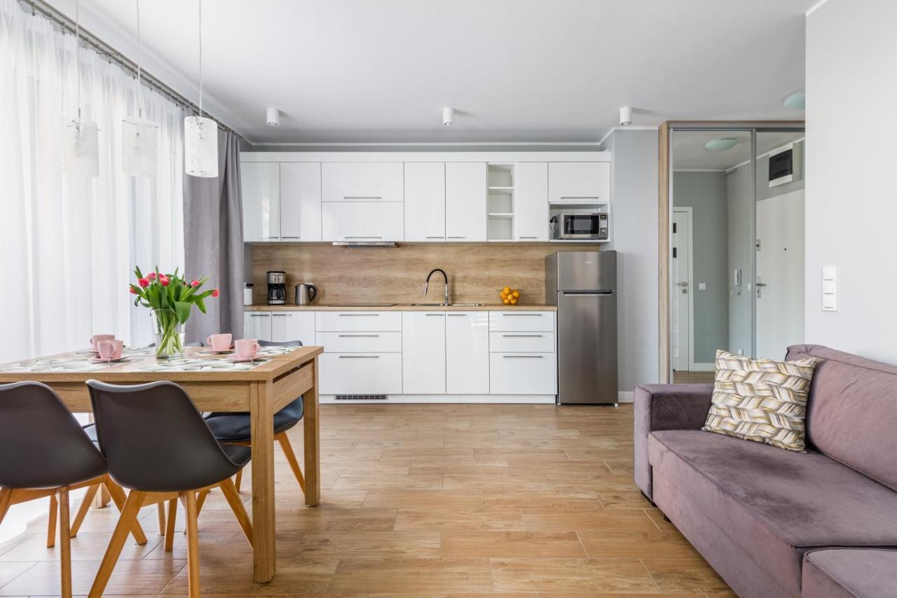 Apartment With Parking 500 M From The Sea By Noclegi Renters Miedzywodzie Ngoại thất bức ảnh